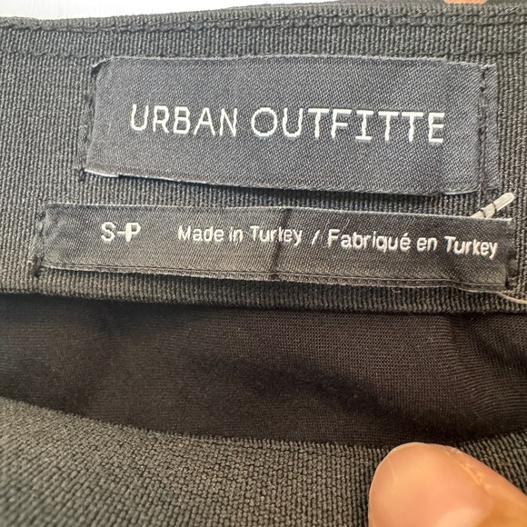 💎 Urban Outfitters Mini Skirt - Picture 3 of 10